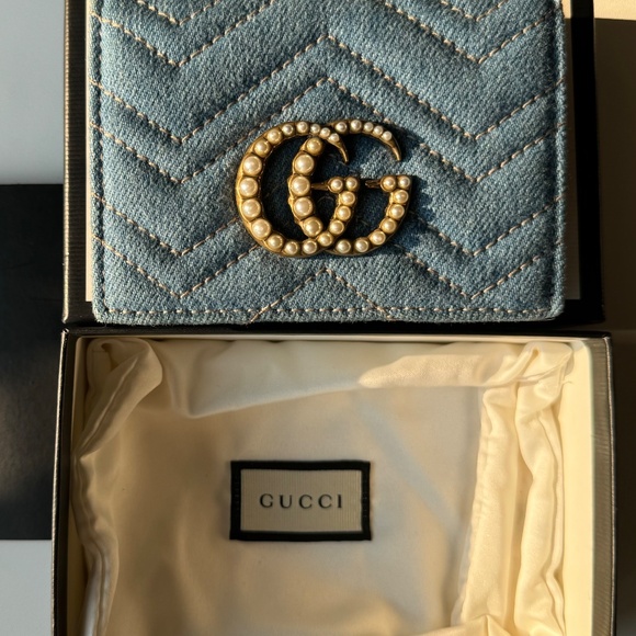 ❌SOLD❌ Gucci Denim and Pearl Marmont Compact Wallet - Picture 5 of 7